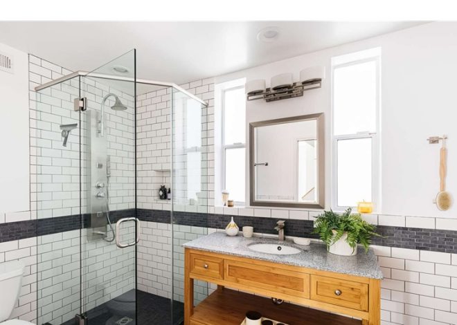 Desain Kamar Mandi Shower Minimalis yang Fungsional dan Aesthetic